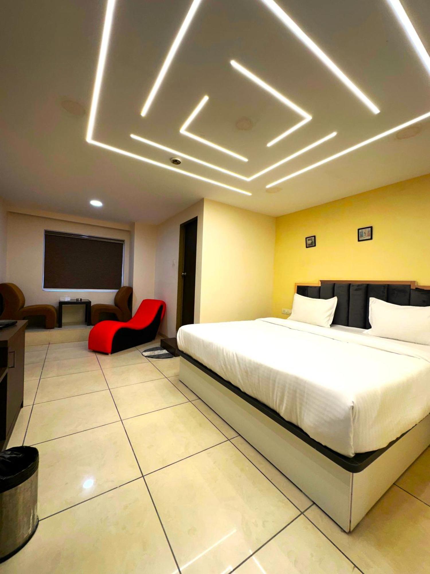 Aundh Elite Stay Пуне Екстер'єр фото