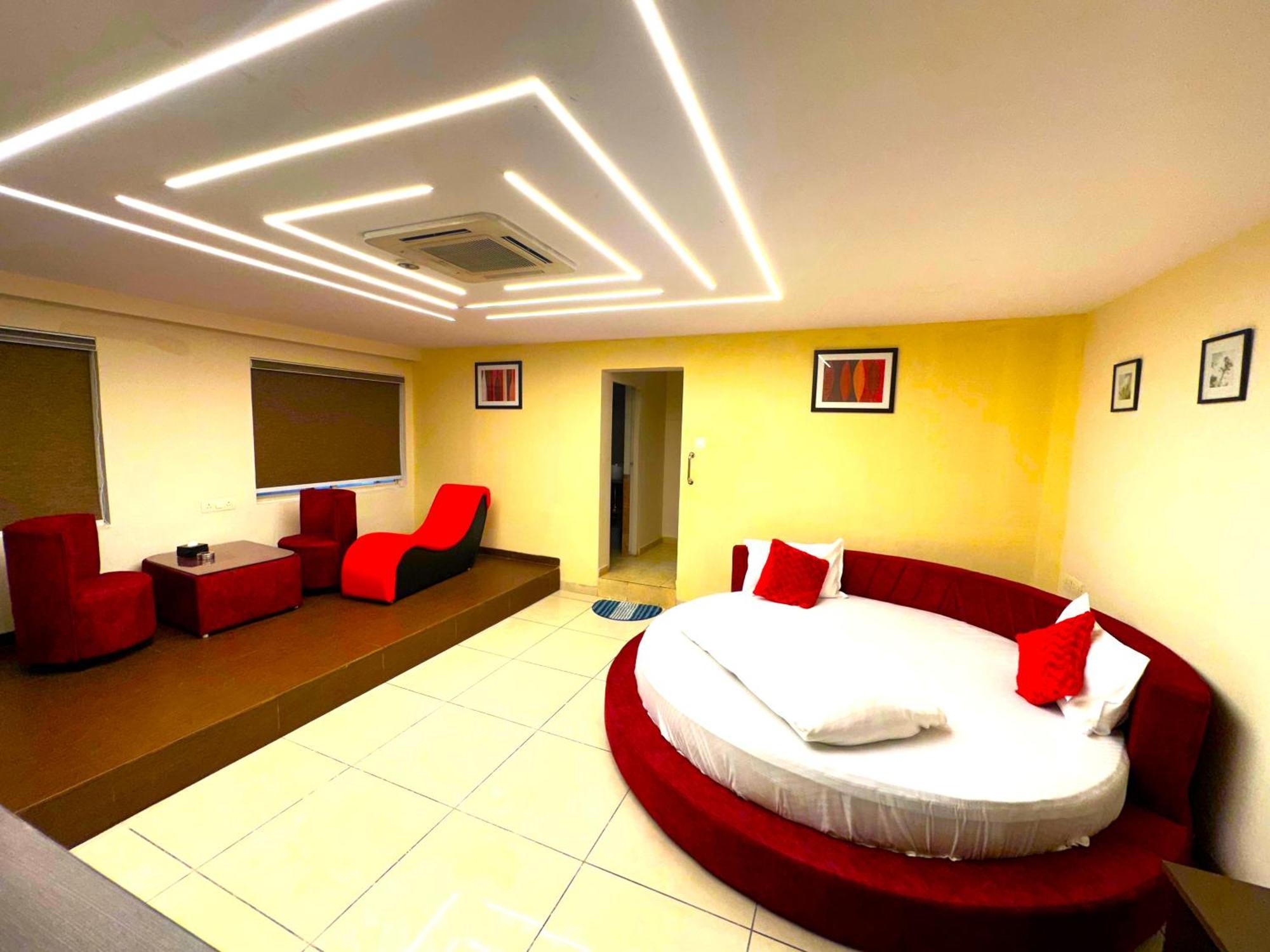 Aundh Elite Stay Пуне Екстер'єр фото