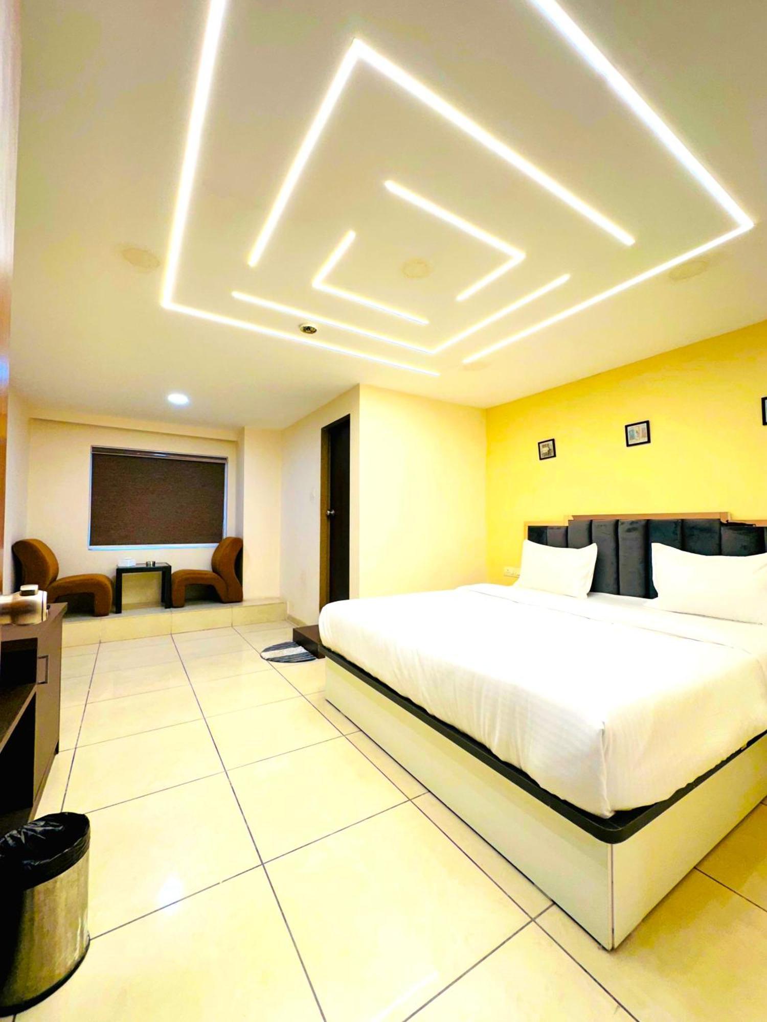 Aundh Elite Stay Пуне Екстер'єр фото
